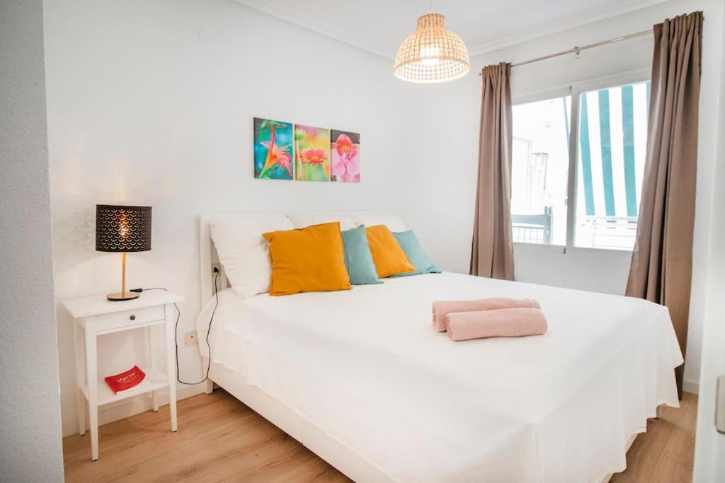 Feines Appartement Mit Hafenblick Santa Pola Zewnętrze zdjęcie